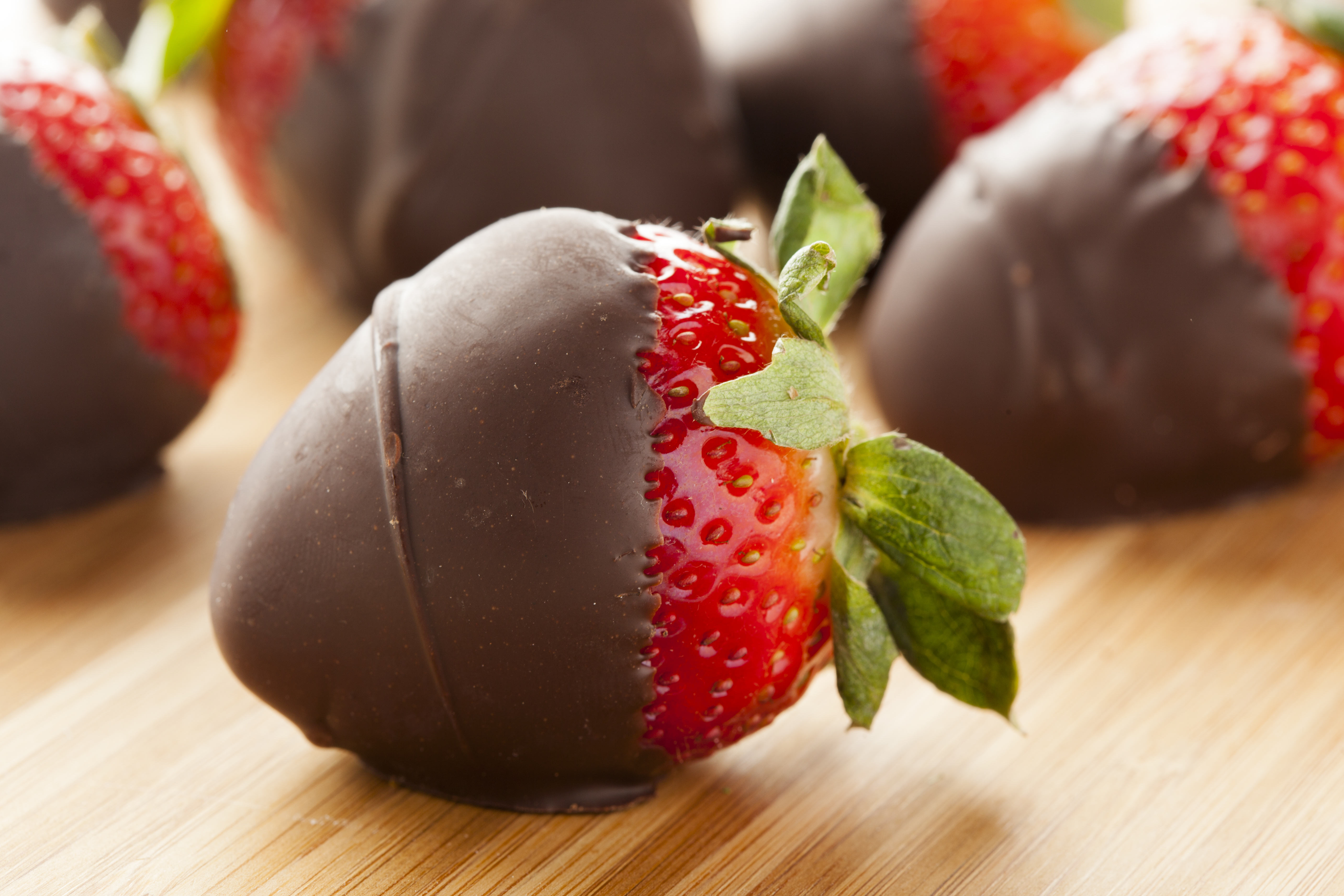 Super Easy Chocolate-Covered Strawberries Recipe